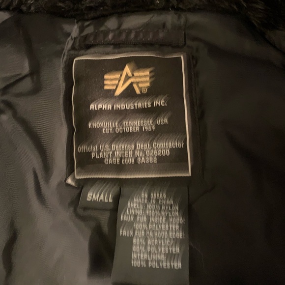 Alpha Industries Black Parka with Faux Fur Hood - Picture 3 of 5